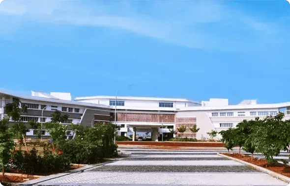IIM_Trichy_first_fold_590X380
